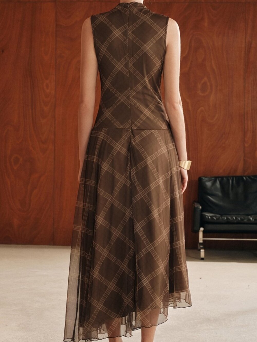 Coffee Elegant Women's Geometric A-Line Mesh Dress - Picture 2 of 7